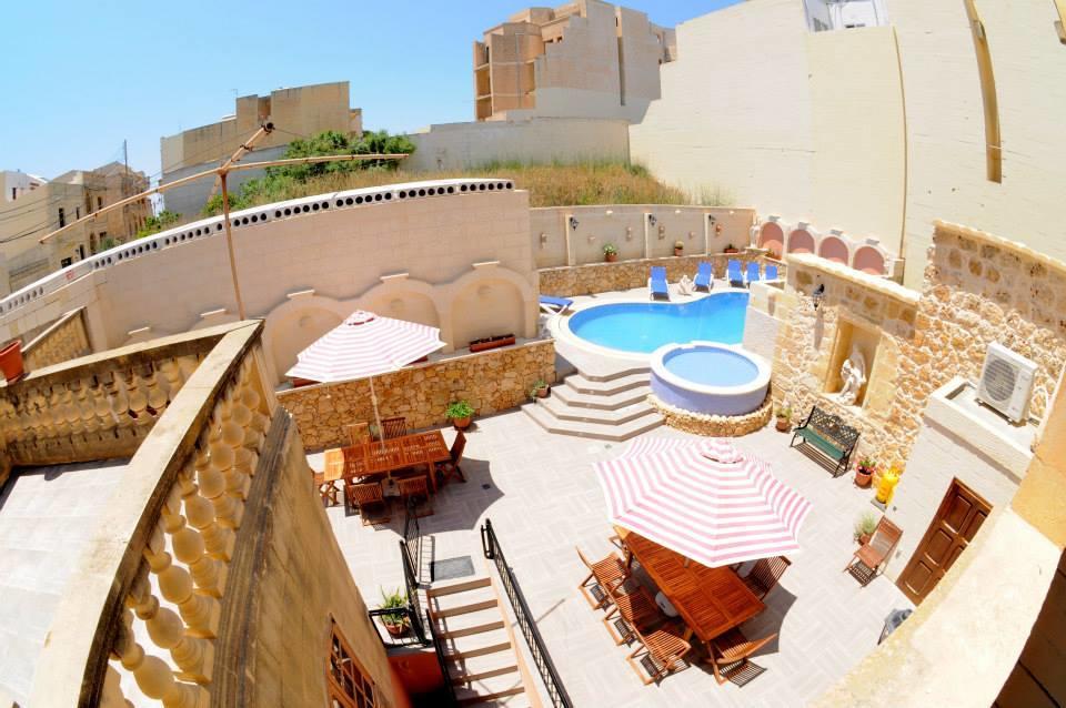 Mikiel U Rosa Holiday Farmhouse With Large Private Pool Zebbug  ภายนอก รูปภาพ